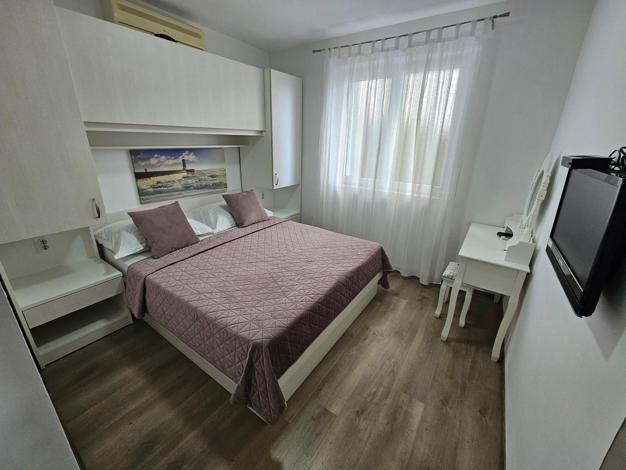 Apartmani Matija Makarska Exterior foto